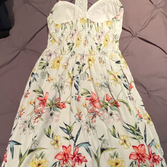 Flower Pattern Halter Dress - Picture 2 of 3